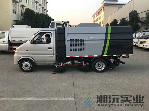 常德湘沅实业有限公司,常德垂直垃圾压缩站,地埋式垃圾压缩站,电动人力斗车,电动三轮高压清运车,电动助力拉车